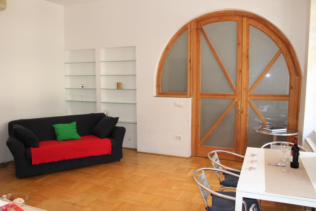 Kiona Apartment Budapest Kültér fotó